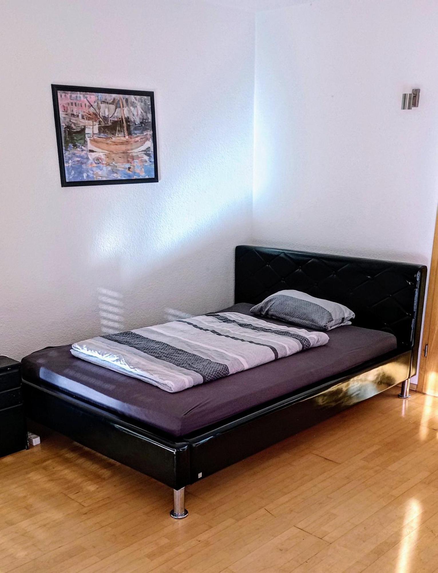 Julia'S Monteur Oase - Premium Apartment Exklusiv Fuer Solo-Reisende เอนเนอเพทาล ภายนอก รูปภาพ